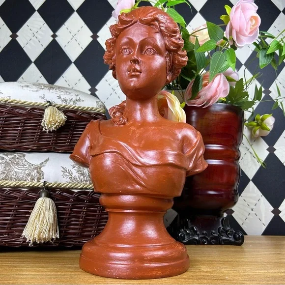 Tall Neoclassical Lady Bust 15" Sculpture Chalk-ware Vintage Luxury Décor - Picture 6 of 15